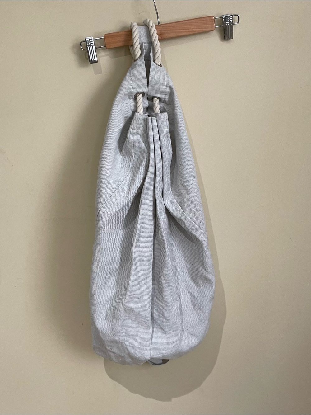 ⭐️Light Gray Rope-Handle Tote Bag⭐️ - Picture 2 of 6
